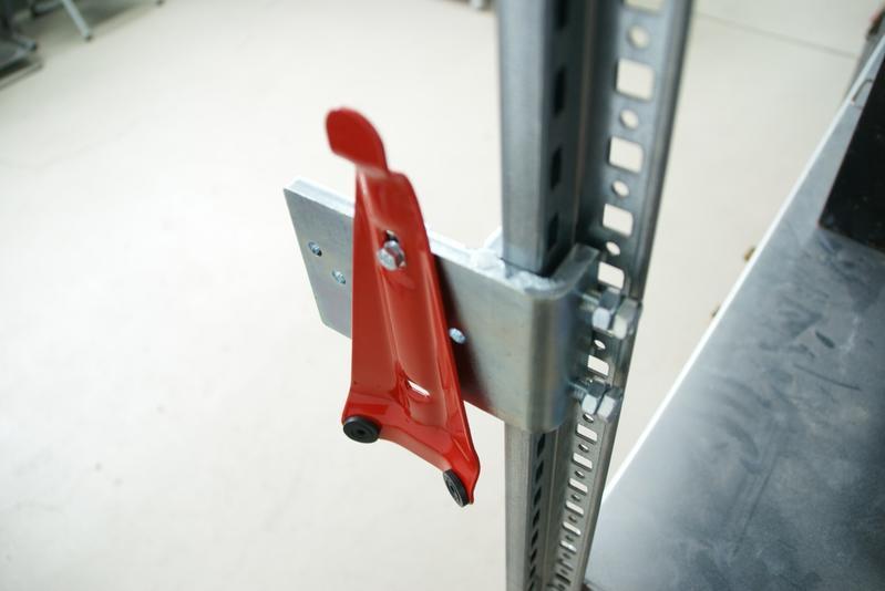 Löscherhalter für Metallprofile
